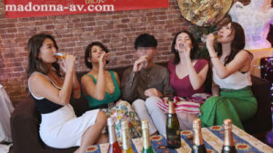 Madonna20周年紀念×痴女特化廠牌《ACHIJO》1周年紀念作品！！童貞畢業式