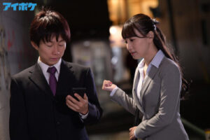 女友在家等我，卻被激正先輩誘到家過夜…無內褲無內衣居家服 整晚瘋狂做愛