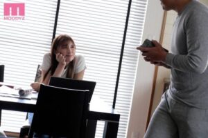 前藝人 一次性中出肉便器 仲村みう