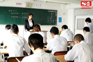 被強制12次乳交射精後遭集團侵犯的Jcup女教師 RION