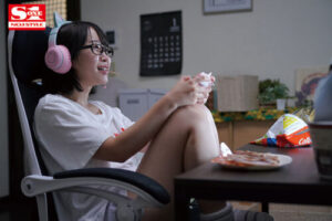 把宅女NEET女友的下半身隨意使用，結果被調教了一整晚 架乃ゆら