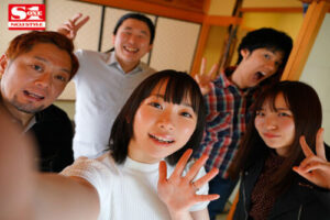 我不知道她的公司～社員旅行被下藥同事整晚蹂躪的妻子～架乃ゆら